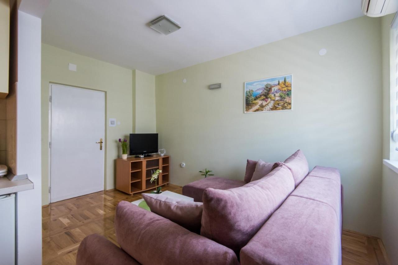 Apartman Na Stanovima Zara Esterno foto