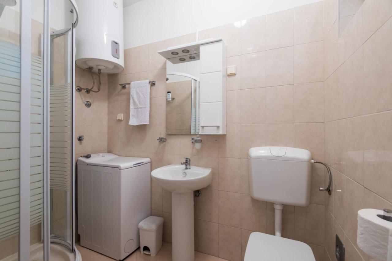 Apartman Na Stanovima Zara Esterno foto